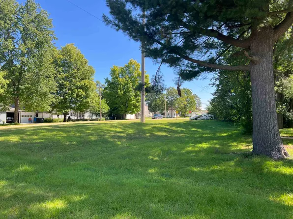 Lafayette St #1, Shawano, WI 54166