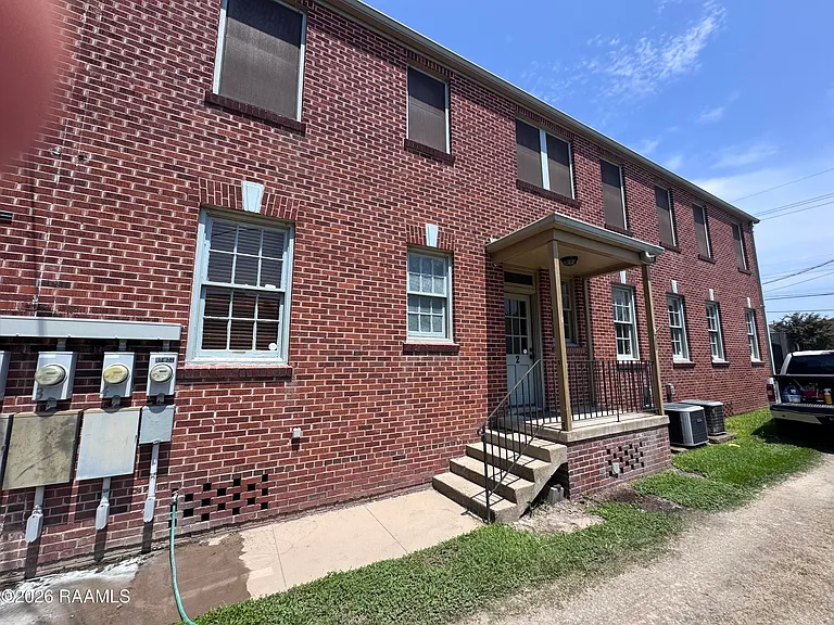 317 W University Ave #4 — Photo 10