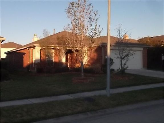 3rd image of 9710 Misty Vine Ct
