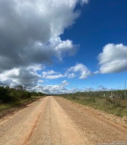 3 CR 332, Charlotte, TX, 78011