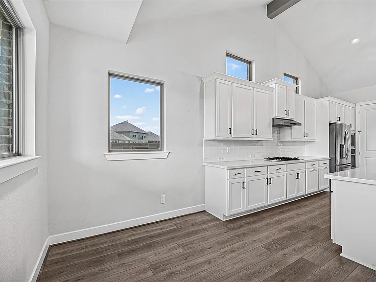 2600 Golden Palms Ln — Photo 7