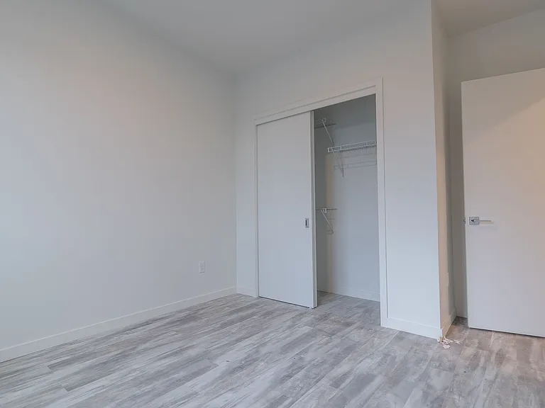 6011 SE 90th Ave — Photo 15