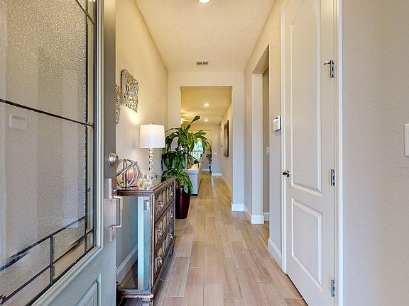 4th image of 2564 Alexia Cir