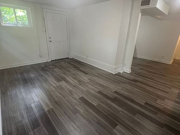 5th image of 212 W Wood St #B
