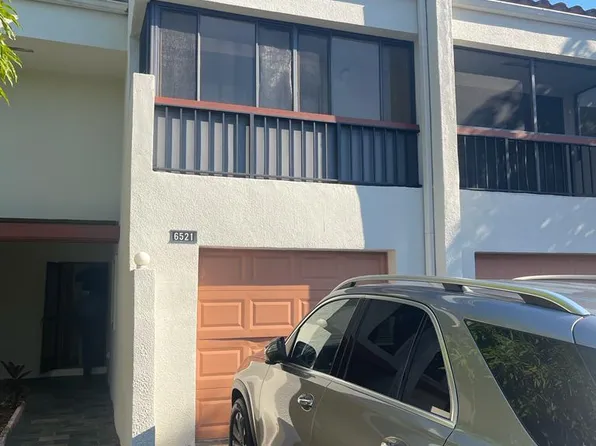 6521 Racquet Club Dr #51, Fort Lauderdale, FL 33319