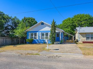 409 9th St, Blanco, TX 78606