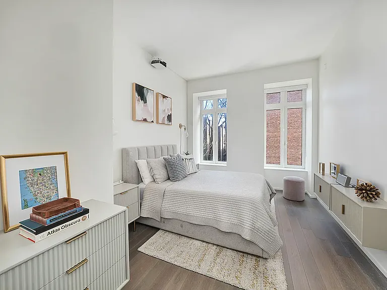 543 W 122nd St #3D — Photo 5