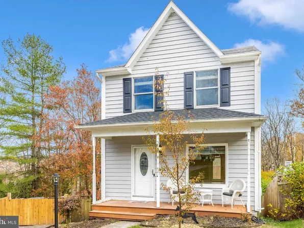 10641 Old Barn Ct, New Market, MD 21774