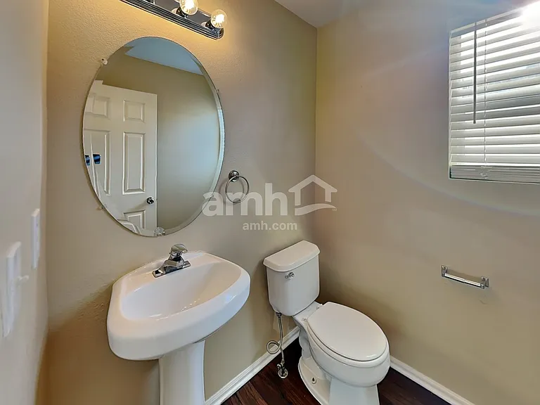 6625 Fonder Dr — Photo 8