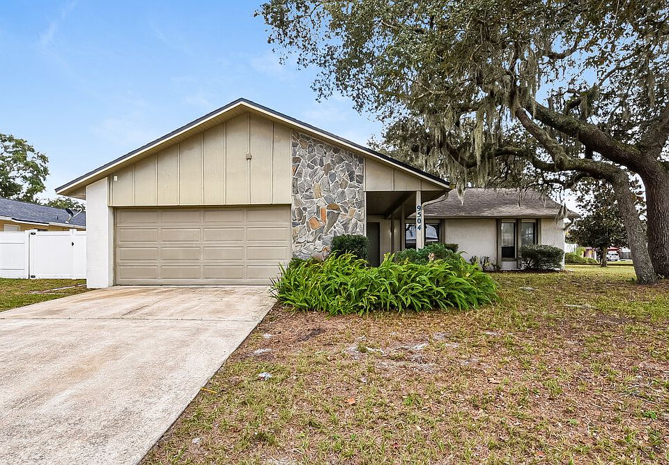 1st image of 9504 Lake Douglas Pl