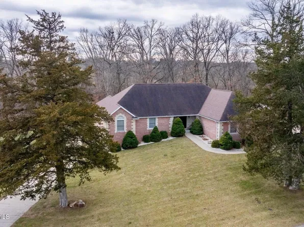 2328 Green Meadow Dr, Jefferson City, MO 65101