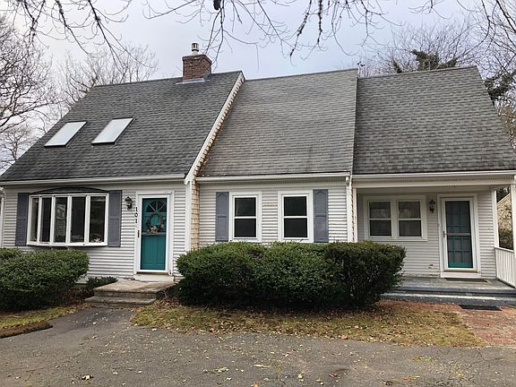 3rd image of 101 Cottonwood Lane