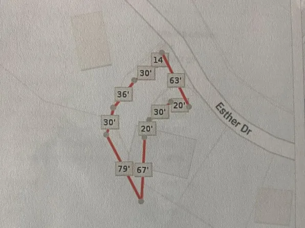 935 Esther Dr, Forestville, CA 95436