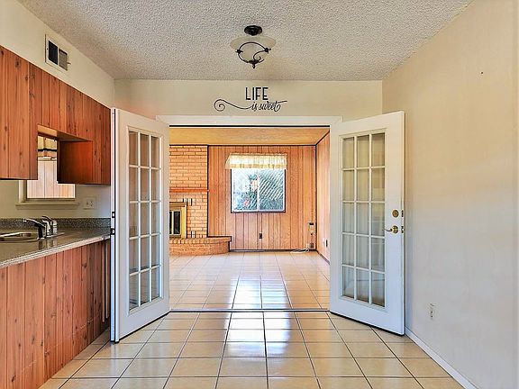 4th image of 10684 Cardigan Dr