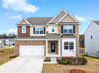 105 Lassen Ln #33, Mooresville, NC 28117