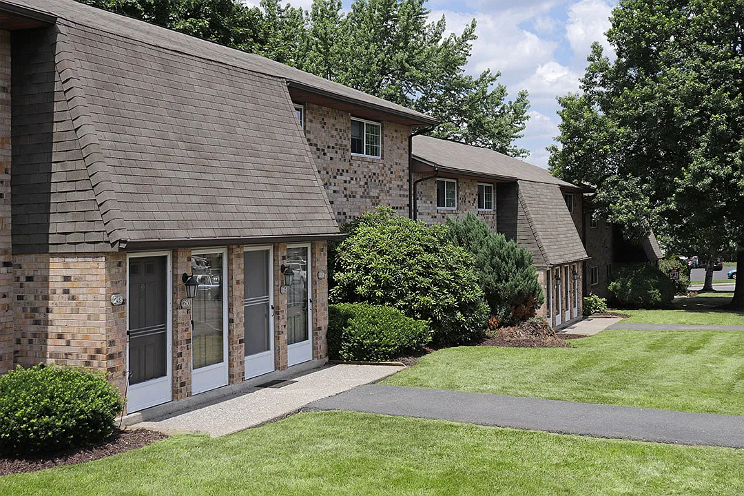 Macungie Village — Photo 1