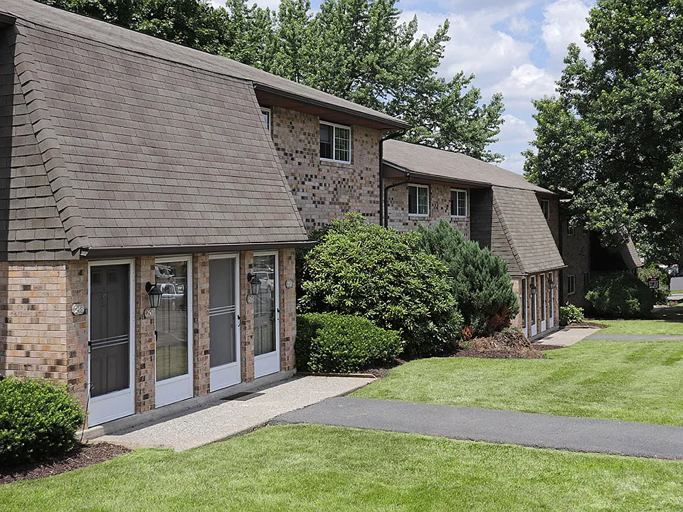 Macungie Village