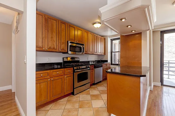 Rented by PWV Acquisitions | media 1