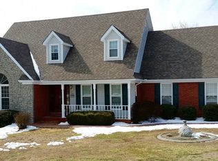 902 Autumn Ave, Bardstown, KY 40004