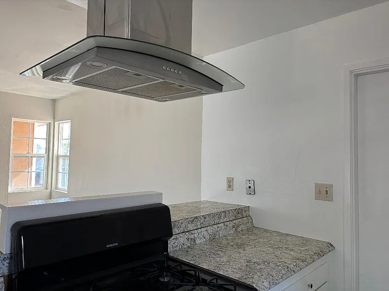 6975 Cowles Mountain Blvd — Photo 7
