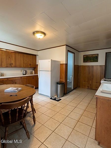 5th image of 298 3rd Avenue