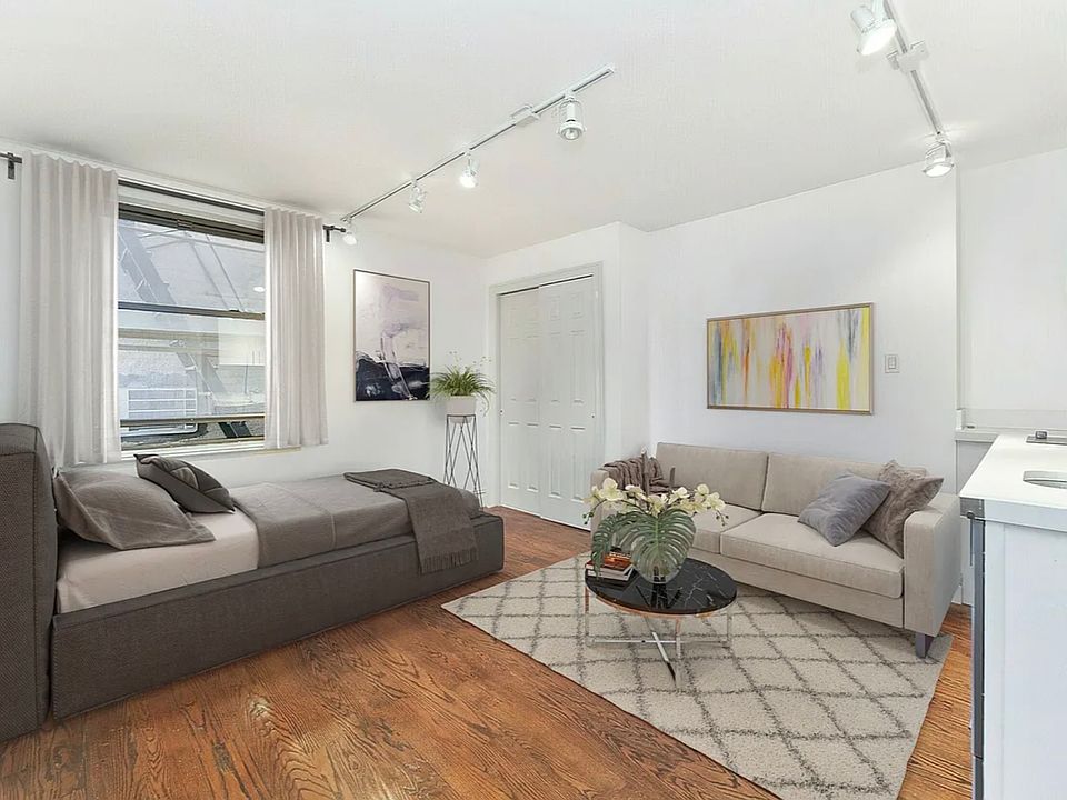 1st image of 224 W 13th St APT 2R