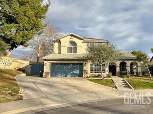11501 Peninsula Park Dr, Bakersfield, CA 93311