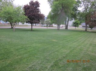 19 3rd Ave SE, Elbow Lake, MN 56531