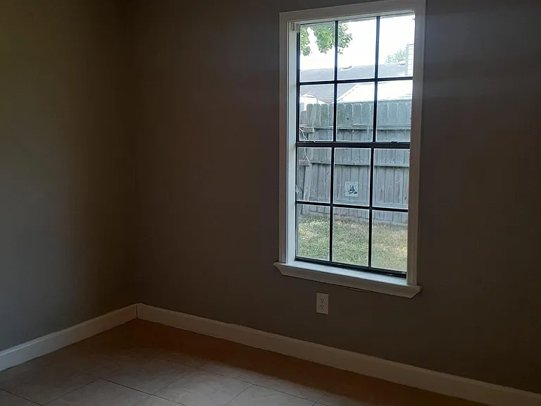 2753 Camargo Dr — Photo 21