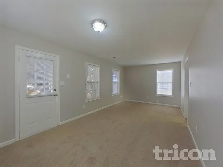 1548 Hollow Maple Dr — Photo 18