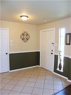 3rd image of 9609 Fox Hill Dr