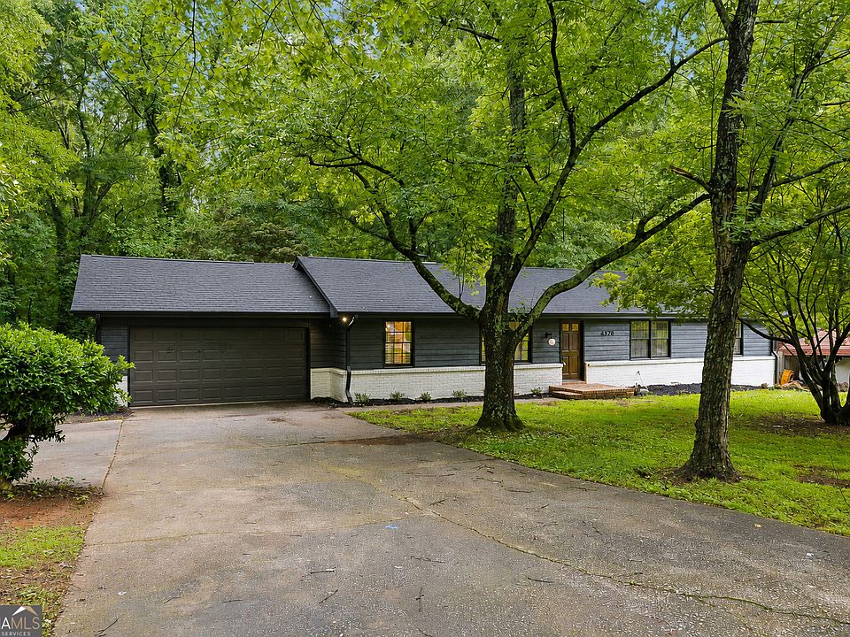 1st image of 4579 Tudor Castle Dr