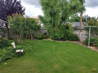 3501 Lotus Ln, Bakersfield, CA 93307