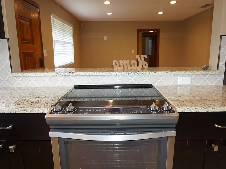 3925 Miruelo Cir N — Photo 11