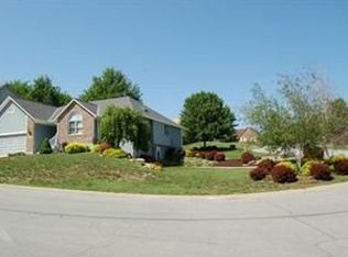 18816 E 32nd Terrace Ct S, Independence, MO 64057