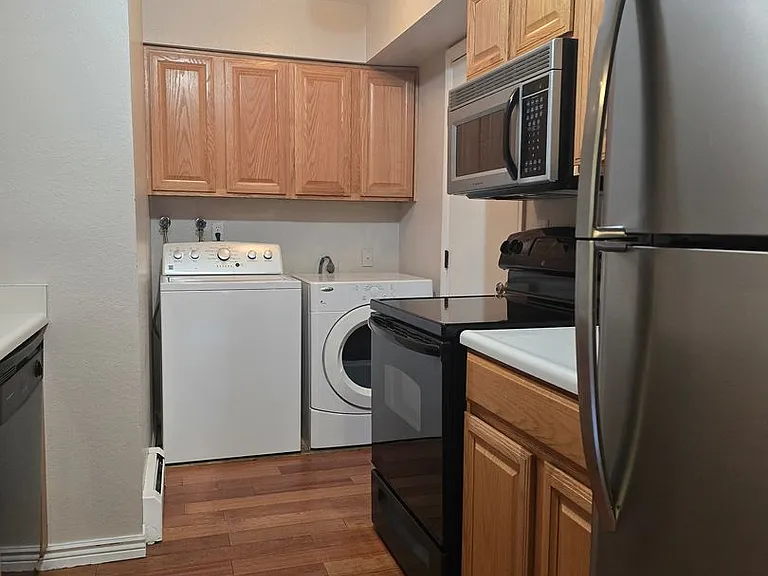 1033 W 112th Ave #A — Photo 4