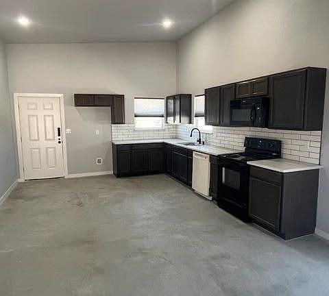 3rd image of 13431 Ingram Ct