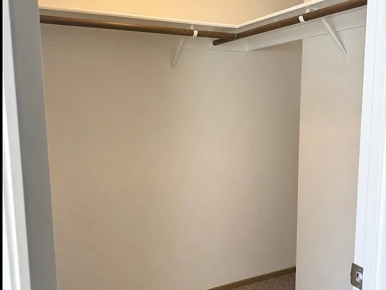 204 King Hiram Ln #201 — Photo 8