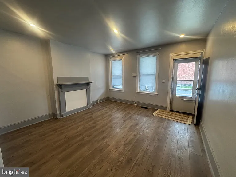 3003 N Washington St — Photo 3