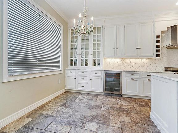 5th image of 15471 Martinmeadow Dr