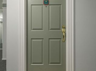 4829 Whitsett Ave APT 301, Valley Village, CA 91607