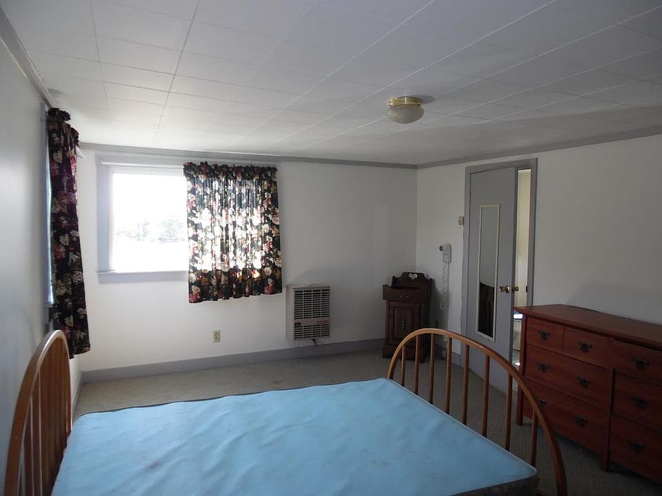 230 Searsport Ave Belfast, ME, 04915 Apartments for Rent Zillow
