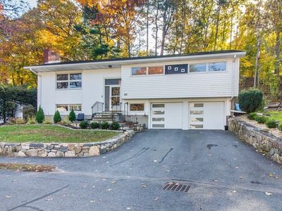 28 Woodbine Cir, Needham, MA, 02494