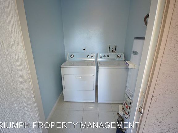 3rd image of 3705 Snorkel Cir Unit 4
