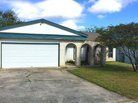 4th image of 7825 Lazy Forest St