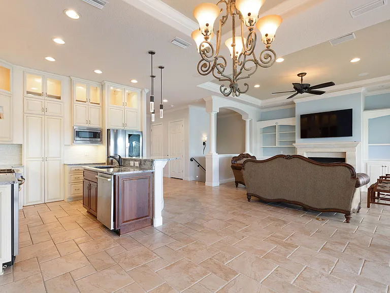 262 Yacht Harbor Dr — Photo 32