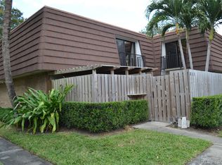 311 3rd Ln #311, Palm Beach Gardens, FL 33418