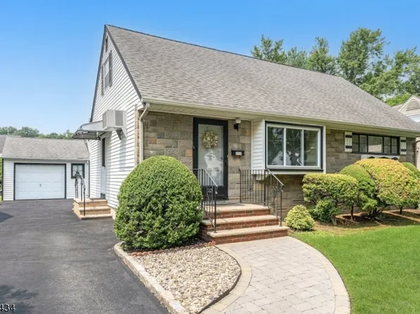 111 Anderson Pkwy, Cedar Grove Twp., NJ 07009