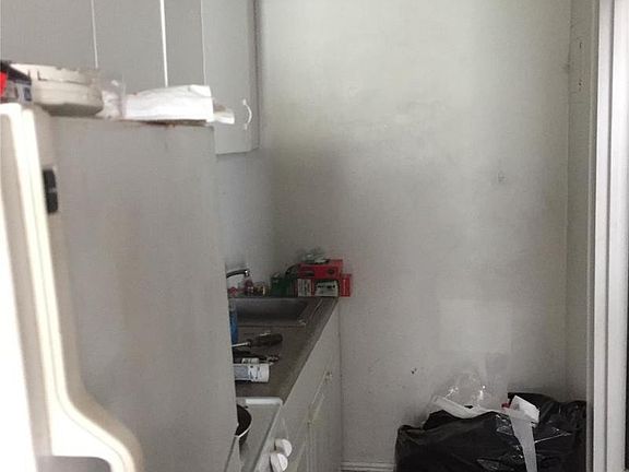 5th image of 25 W 126th St APT 7