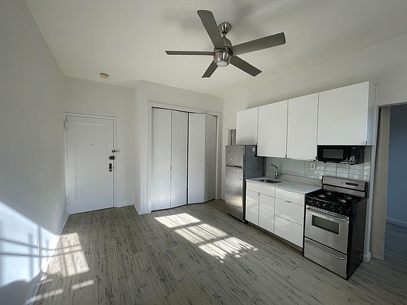 3rd image of 56 Jane St #1B